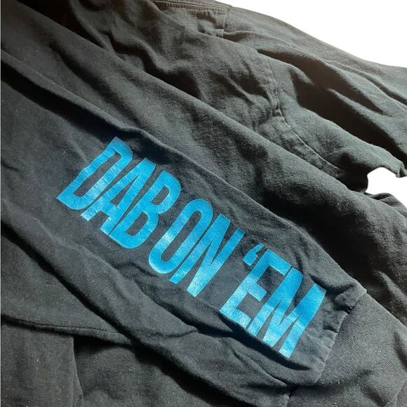 Men's Black T-Shirt with Blue Logo Carolina Panther excellent condition size XL - Picture 2 of 2